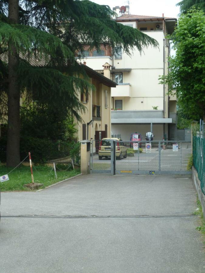 شقة Il Giardinetto - Smart Working - Airport - Private Parking - Private Garden - Ducati - Philip Morris بولونيا المظهر الخارجي الصورة